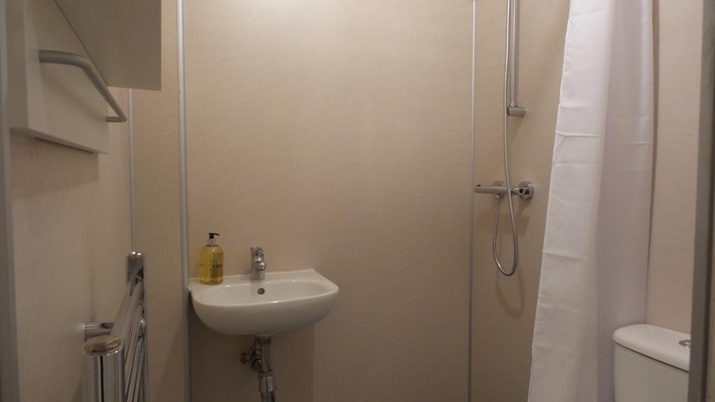 אדינבורו Kelpies Serviced Apartments-Bonnie מראה חיצוני תמונה